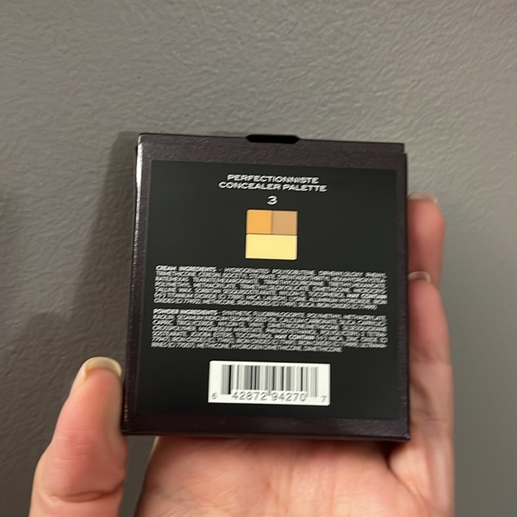 PERFECTIONNISTE CONCEALER PALETTE #3 - Picture 7 of 7